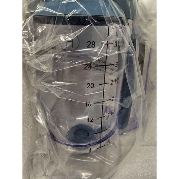 Henning Lee 4-Cup Precision Batter Dispenser Model K75690 - Open Box - Picture 4 of 6